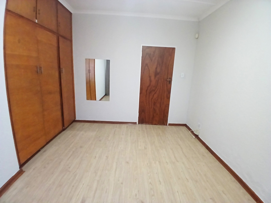 To Let 2 Bedroom Property for Rent in Lochnerhof Western Cape